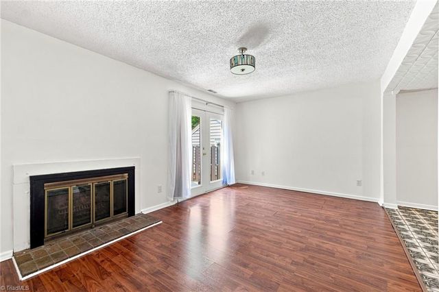 301 Village Lane F, Greensboro, NC 27409