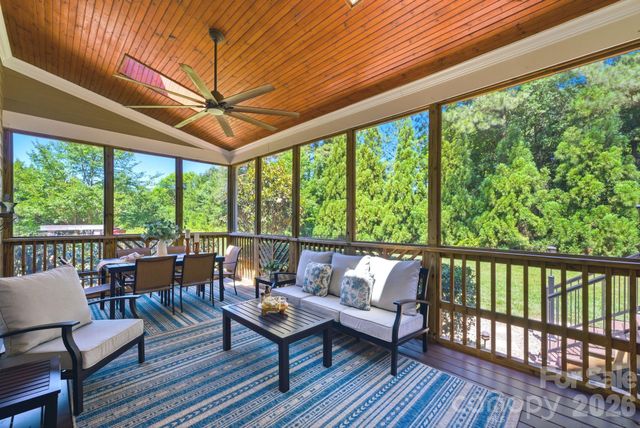16000 Sunset Drive, Huntersville, NC 28078