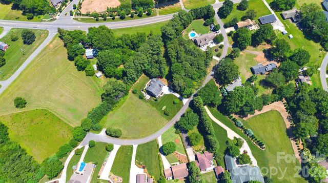 16000 Sunset Drive, Huntersville, NC 28078