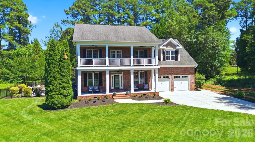 16000 Sunset Drive, Huntersville, NC 28078