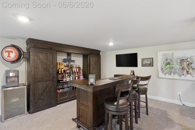 7375 N Mistwood Drive, White Lake Charter Township, MI 48383