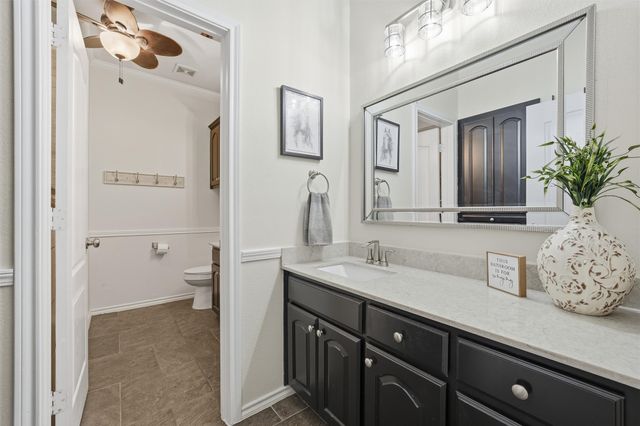 613 Remington Park Drive, Robinson, TX 76706