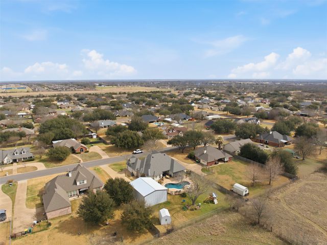 613 Remington Park Drive, Robinson, TX 76706