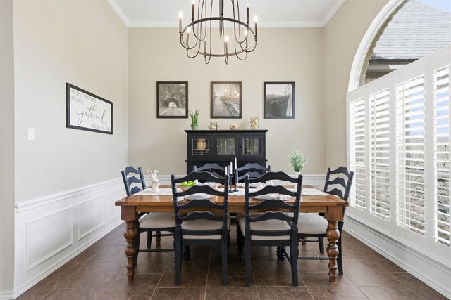 613 Remington Park Drive, Robinson, TX 76706