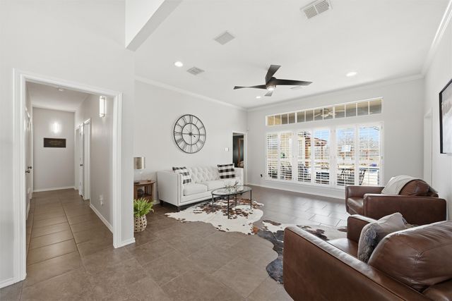 613 Remington Park Drive, Robinson, TX 76706