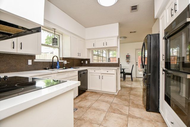 8118 Brinkworth Lane, Houston, TX 77070