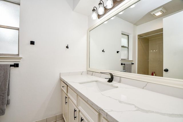 8118 Brinkworth Lane, Houston, TX 77070
