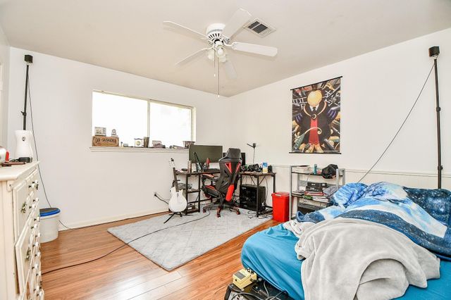 8118 Brinkworth Lane, Houston, TX 77070