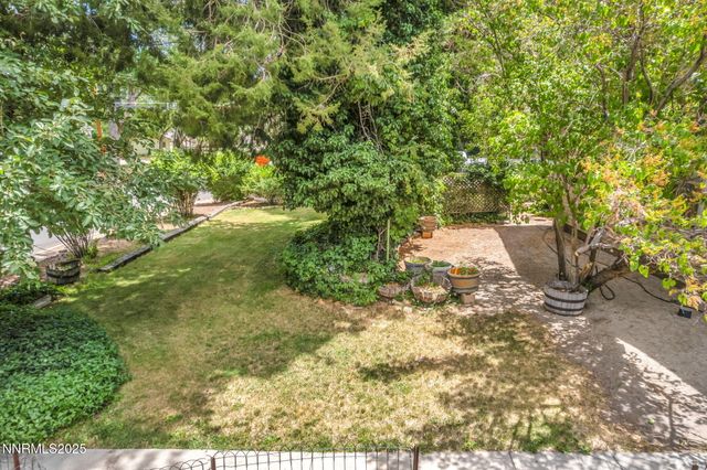 1012 N Nevada Street, Carson City, NV 89703