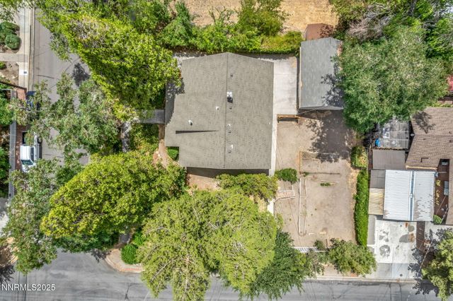 1012 N Nevada Street, Carson City, NV 89703
