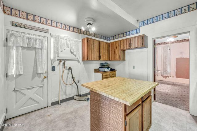 1012 N Nevada Street, Carson City, NV 89703