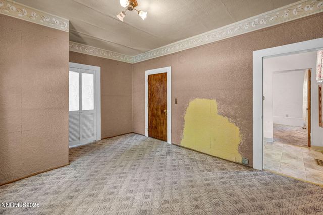 1012 N Nevada Street, Carson City, NV 89703