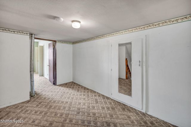 1012 N Nevada Street, Carson City, NV 89703