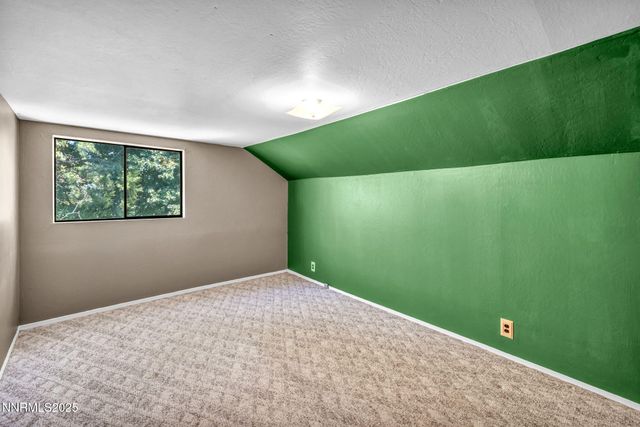1012 N Nevada Street, Carson City, NV 89703