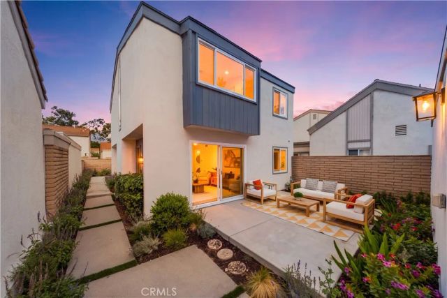 94 Sequoia Tree Lane, Irvine, CA 92612