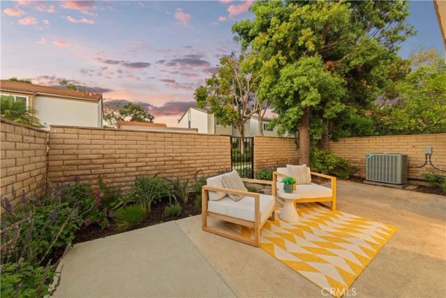 94 Sequoia Tree Lane, Irvine, CA 92612