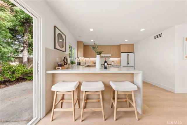 94 Sequoia Tree Lane, Irvine, CA 92612