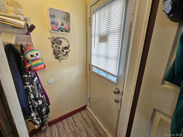 2207 Maple Street, Wantagh, NY 11793