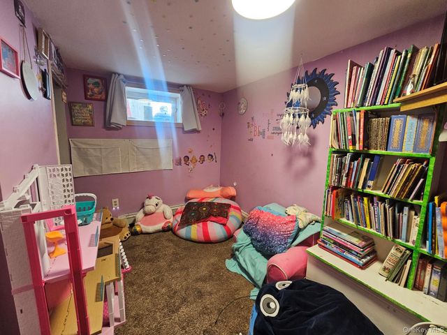 2207 Maple Street, Wantagh, NY 11793