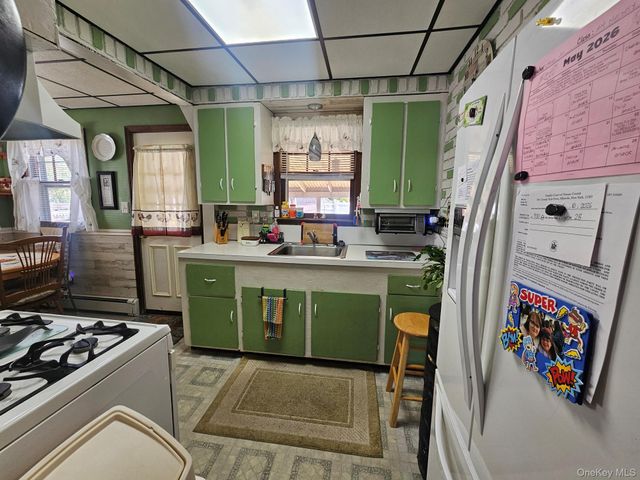 2207 Maple Street, Wantagh, NY 11793