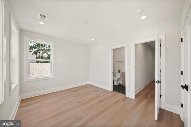 31 E REED AVE, Alexandria, VA 22305