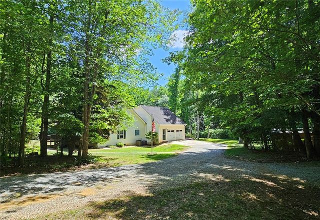 5731 Five Notch Trail, Douglasville, GA 30135