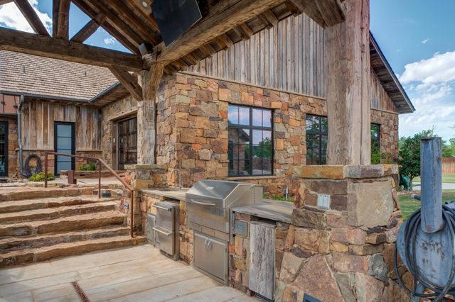 16606 County Rd 1920, Lubbock, TX 79424