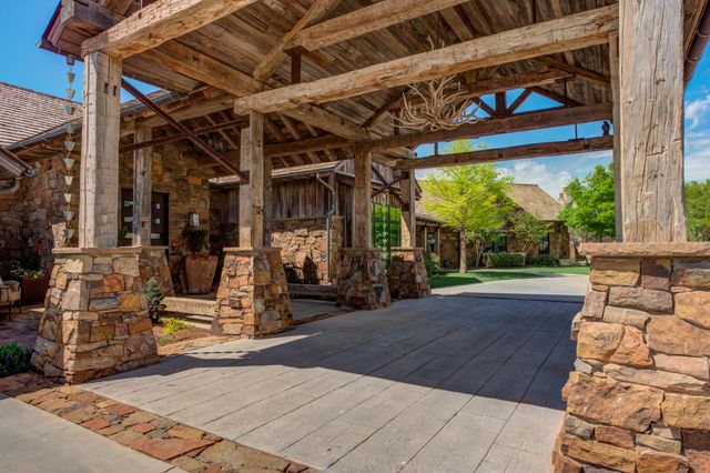 16606 County Rd 1920, Lubbock, TX 79424