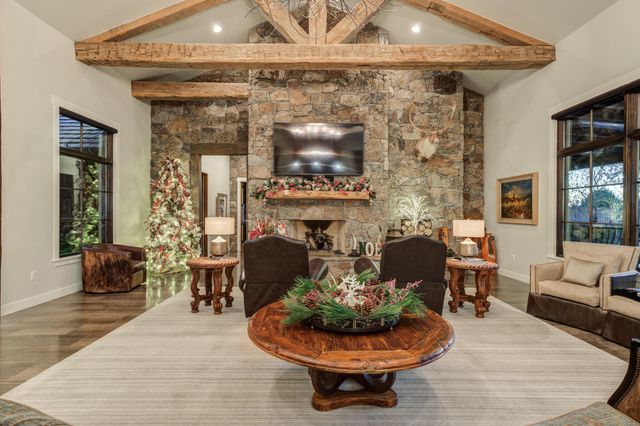 16606 County Rd 1920, Lubbock, TX 79424