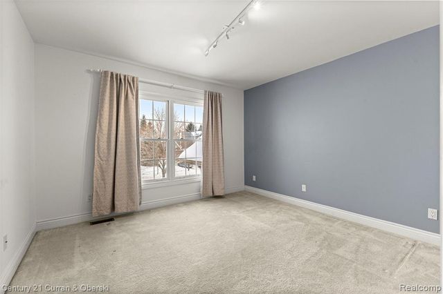 47611 Manorwood Drive, Northville, MI 48168