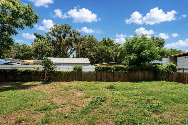 1208 CHERRY LANE, Lakeland, FL 33811