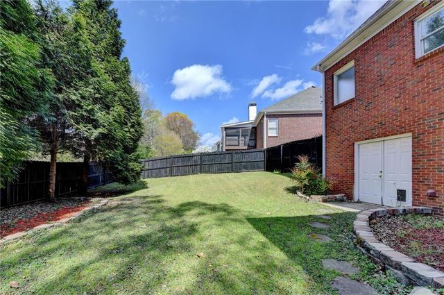 1005 Lewis Ridge Circle, Lawrenceville, GA 30045