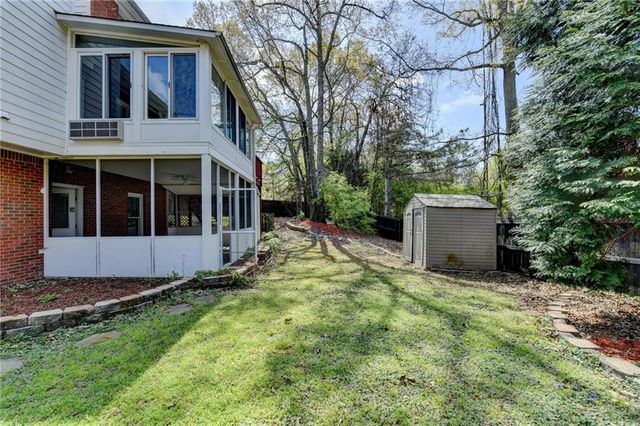 1005 Lewis Ridge Circle, Lawrenceville, GA 30045