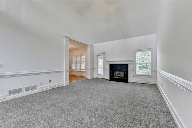 1005 Lewis Ridge Circle, Lawrenceville, GA 30045