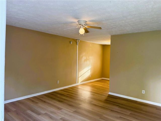 1345 Labelle Street, Jonesboro, GA 30238