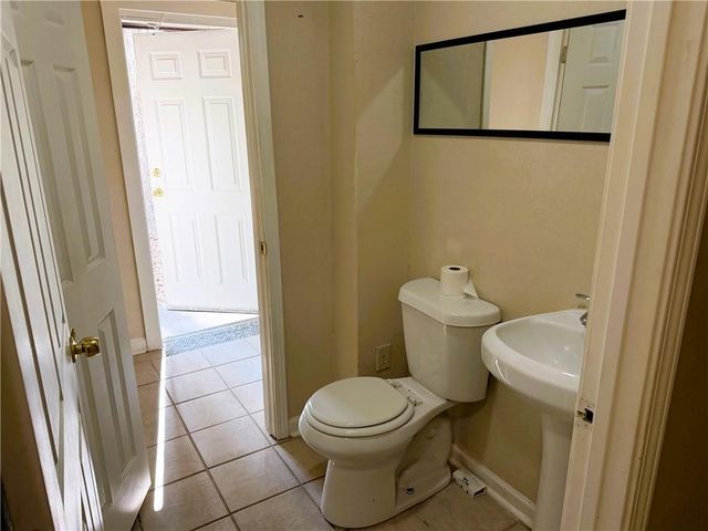 1345 Labelle Street, Jonesboro, GA 30238