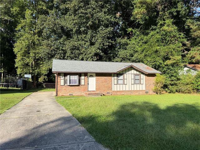 1345 Labelle Street, Jonesboro, GA 30238