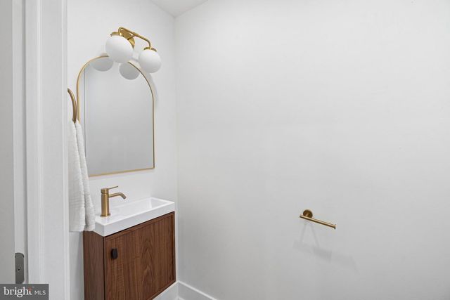 5525 OSAGE AVE, Philadelphia, PA 19143