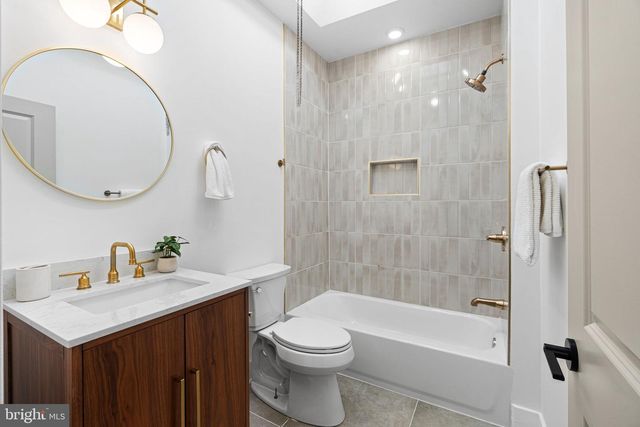 5525 OSAGE AVE, Philadelphia, PA 19143