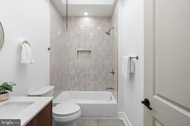 5525 OSAGE AVE, Philadelphia, PA 19143