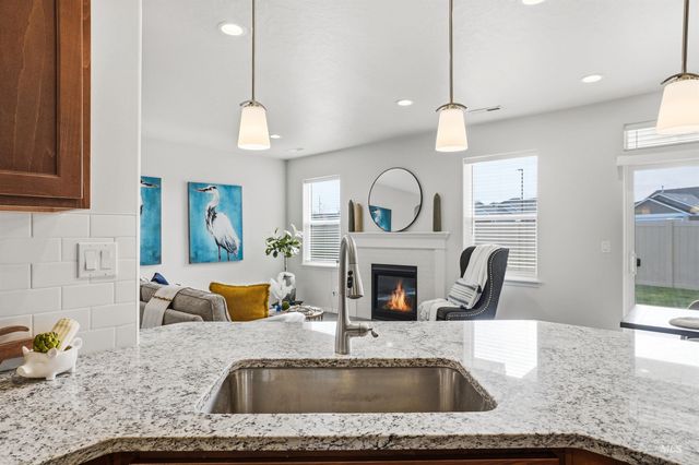 12583 S Farrara Way, Nampa, ID 83686