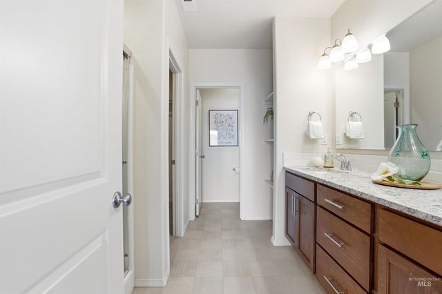 12583 S Farrara Way, Nampa, ID 83686