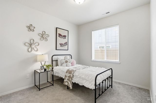 12583 S Farrara Way, Nampa, ID 83686