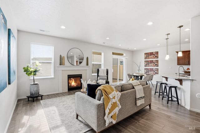 12583 S Farrara Way, Nampa, ID 83686