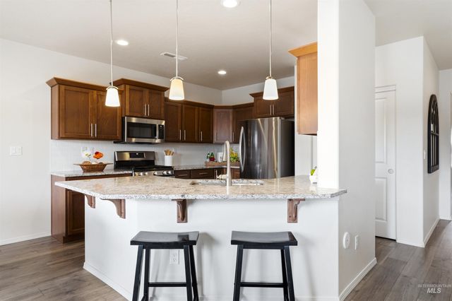 12583 S Farrara Way, Nampa, ID 83686