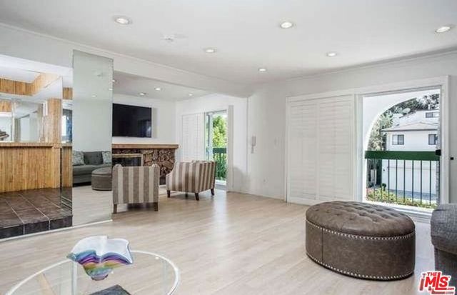 745 Oxford Avenue, Marina Del Rey, CA 90292