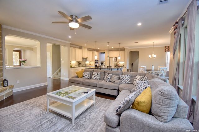 26013 Los Mirasoles, Boerne, TX 78015