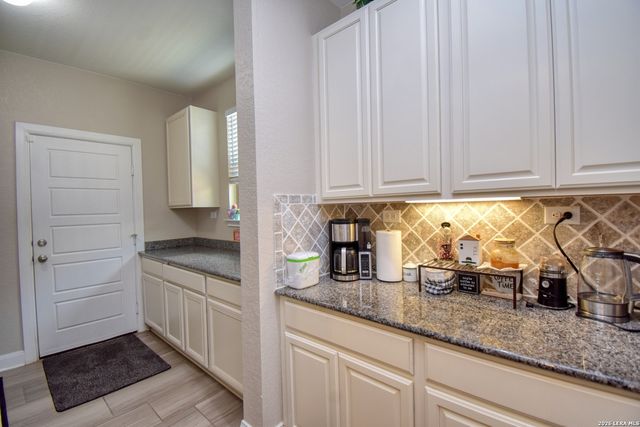 26013 Los Mirasoles, Boerne, TX 78015