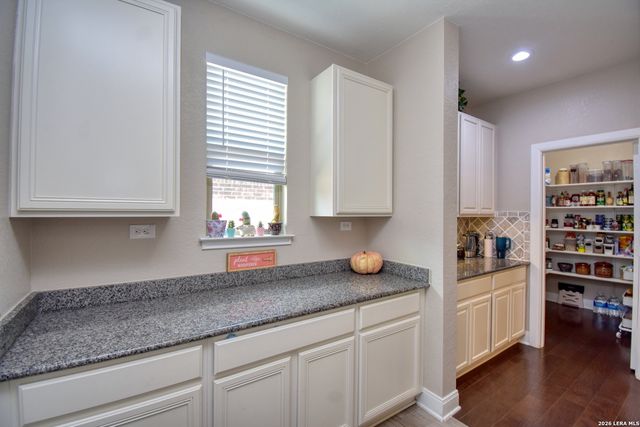 26013 Los Mirasoles, Boerne, TX 78015