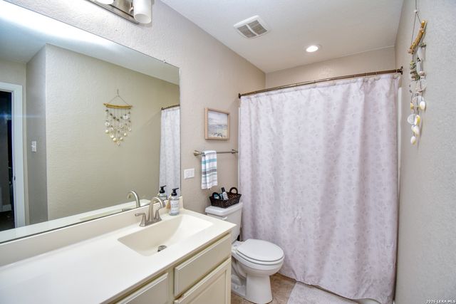 26013 Los Mirasoles, Boerne, TX 78015